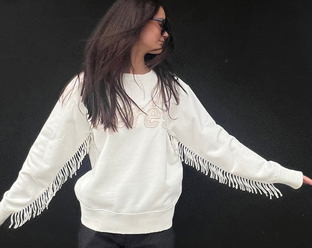 Après College Sweater w Fringe White