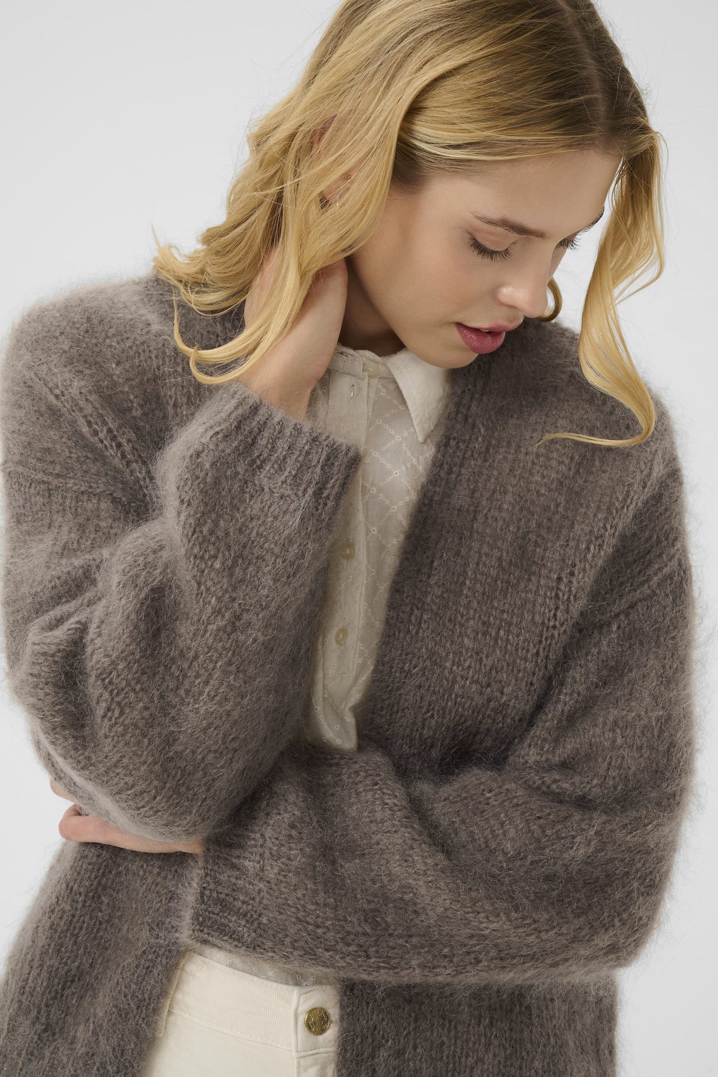 Rastina Cardigan Falcon