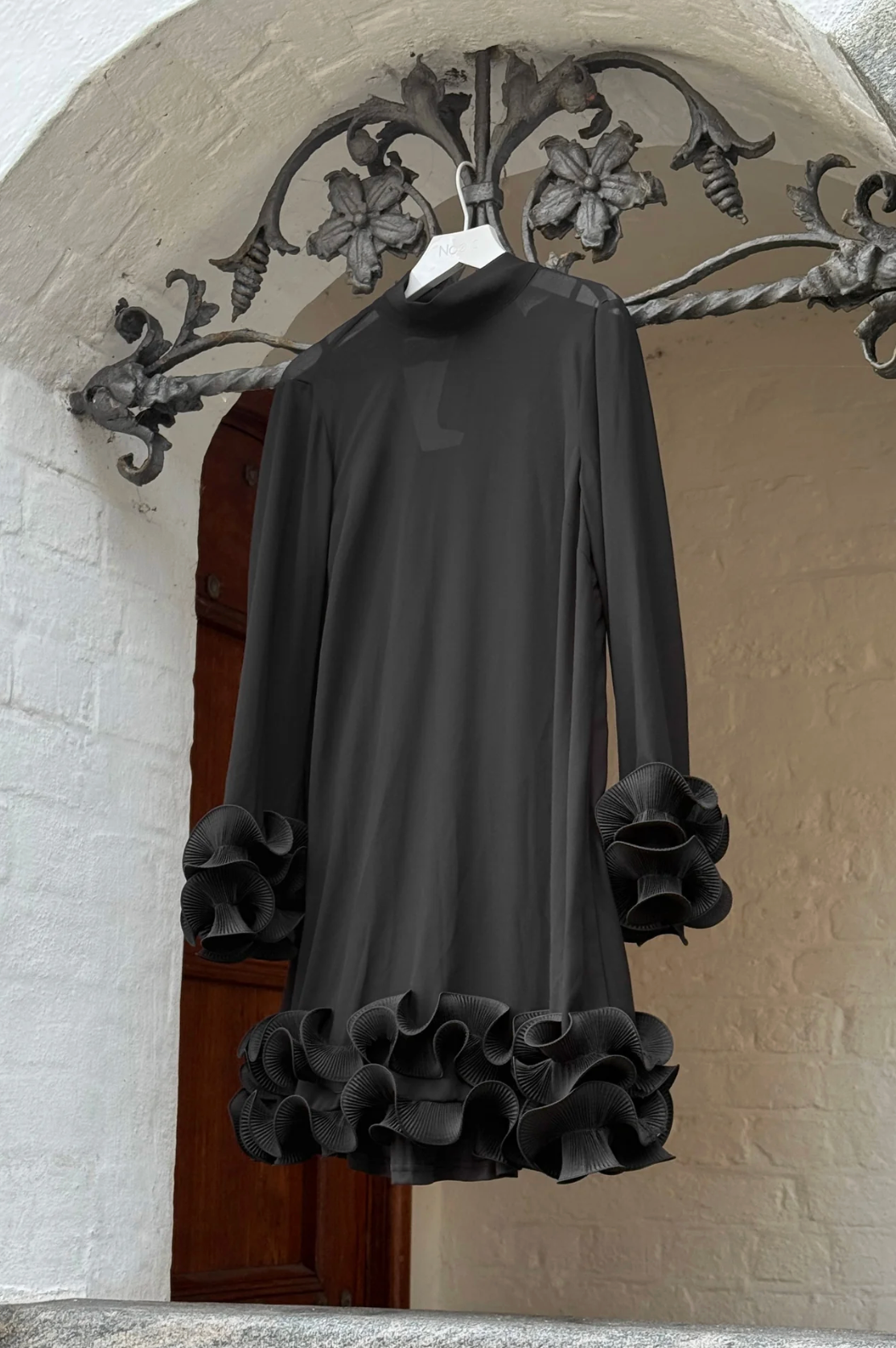 Latania Dress PREORDER Black