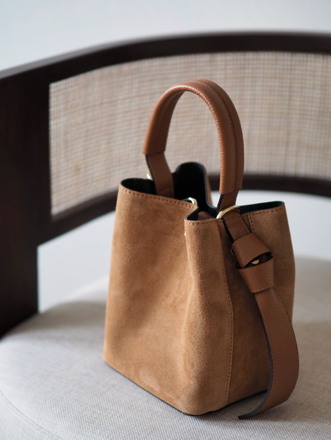 Bucket Bag Semsket Cognac