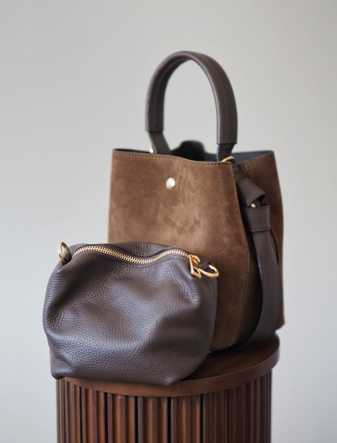 Bucket Bag Semsket Mellombrun