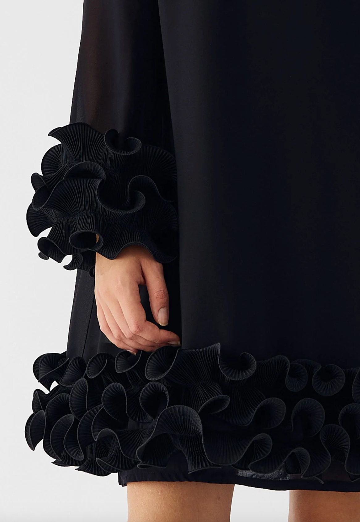 Latania Dress PREORDER Black