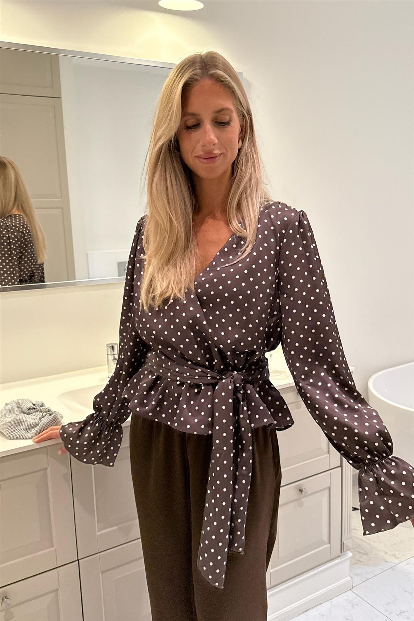 Freya Shirt PREORDER Brown W Dots