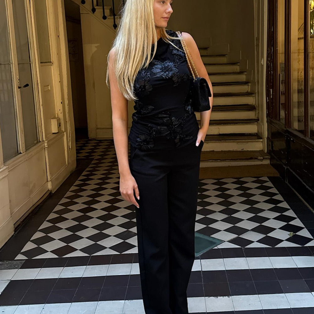 
                      
                        Mira Mesh Top Black Flower
                      
                    