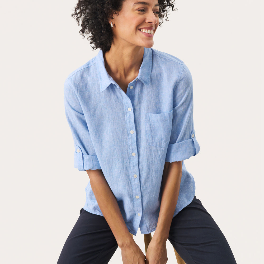 
                      
                        Cindie Shirt Marina Chambrey
                      
                    
