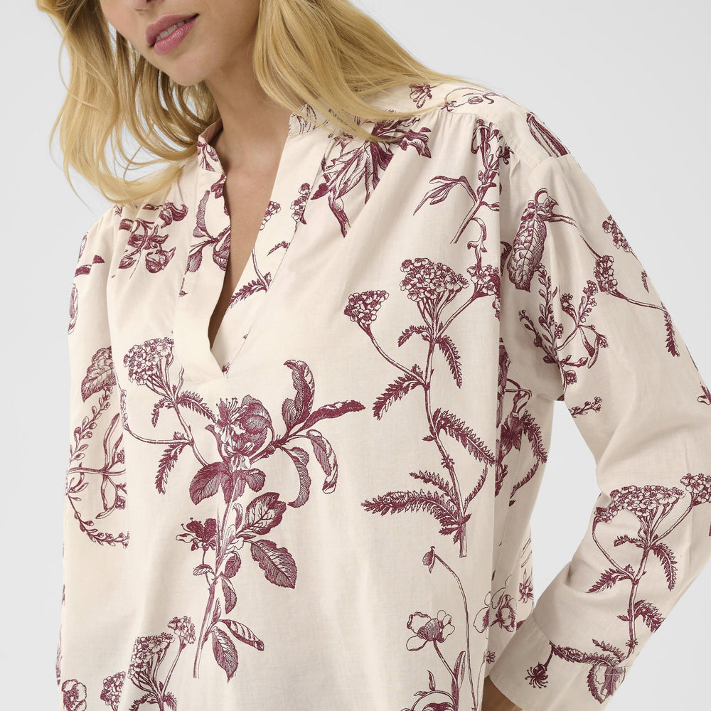 
                      
                        Natale Blouse Tawny Port Botanic Print
                      
                    