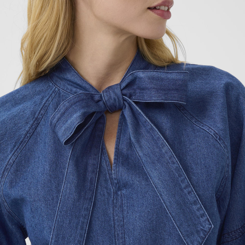 
                      
                        Sassi Shirt Medium Dark Blue
                      
                    