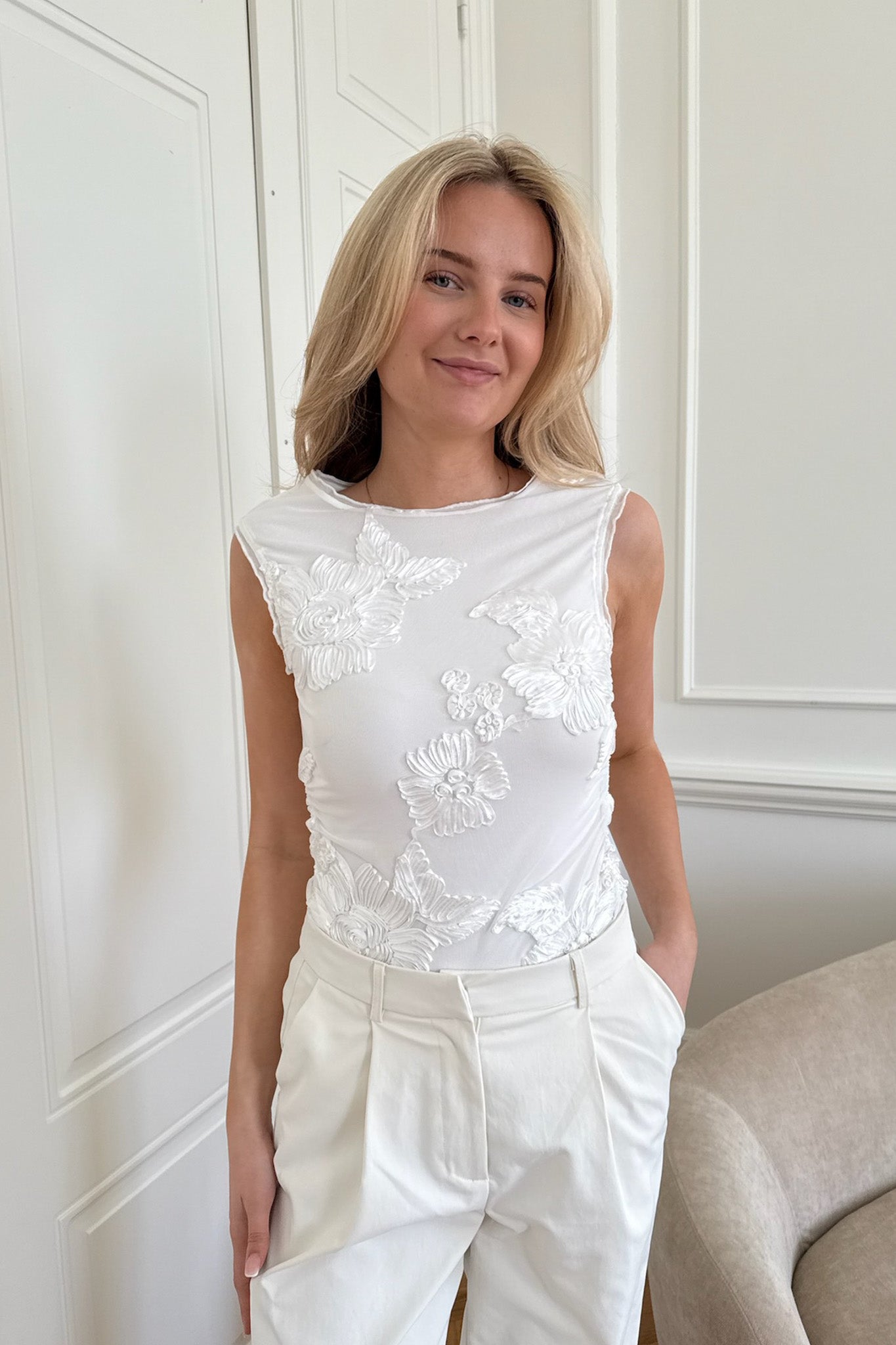 Mira Mesh Top PREORDER White Flower
