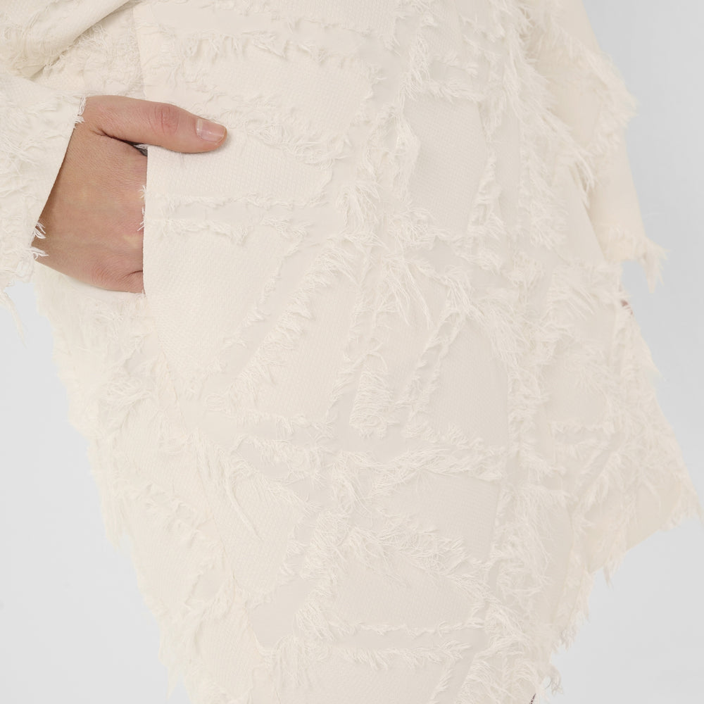 
                      
                        Hairy Skirt Whitecap
                      
                    
