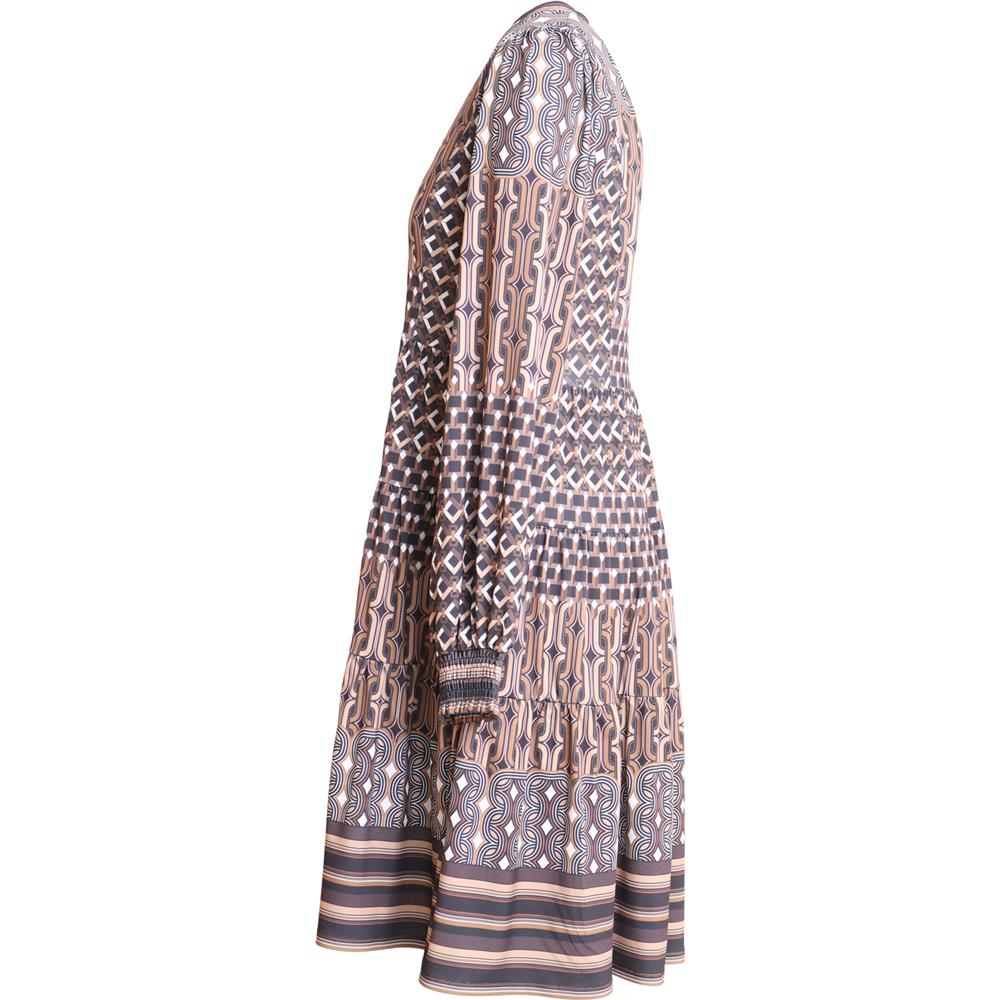 
                      
                        Salma Dress Black
                      
                    