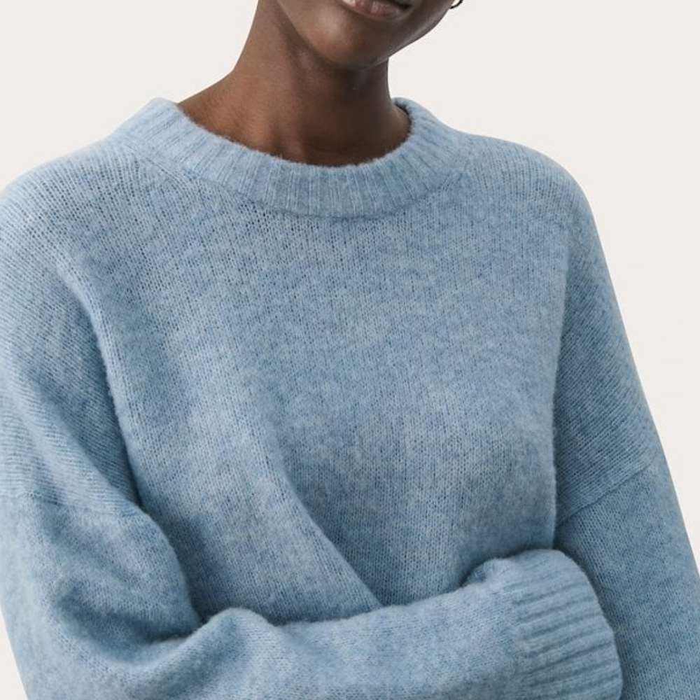 
                      
                        Lulyah Pullover Soft Chambray
                      
                    