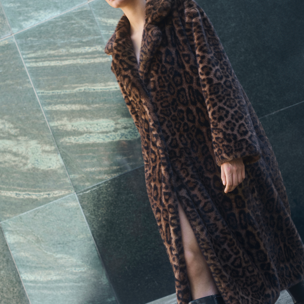 
                      
                        Tira Fur Coat Brown Leopard
                      
                    