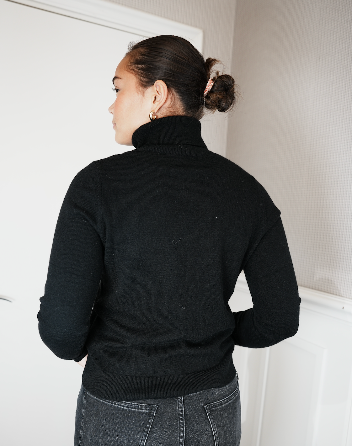 Mae Pullover Black