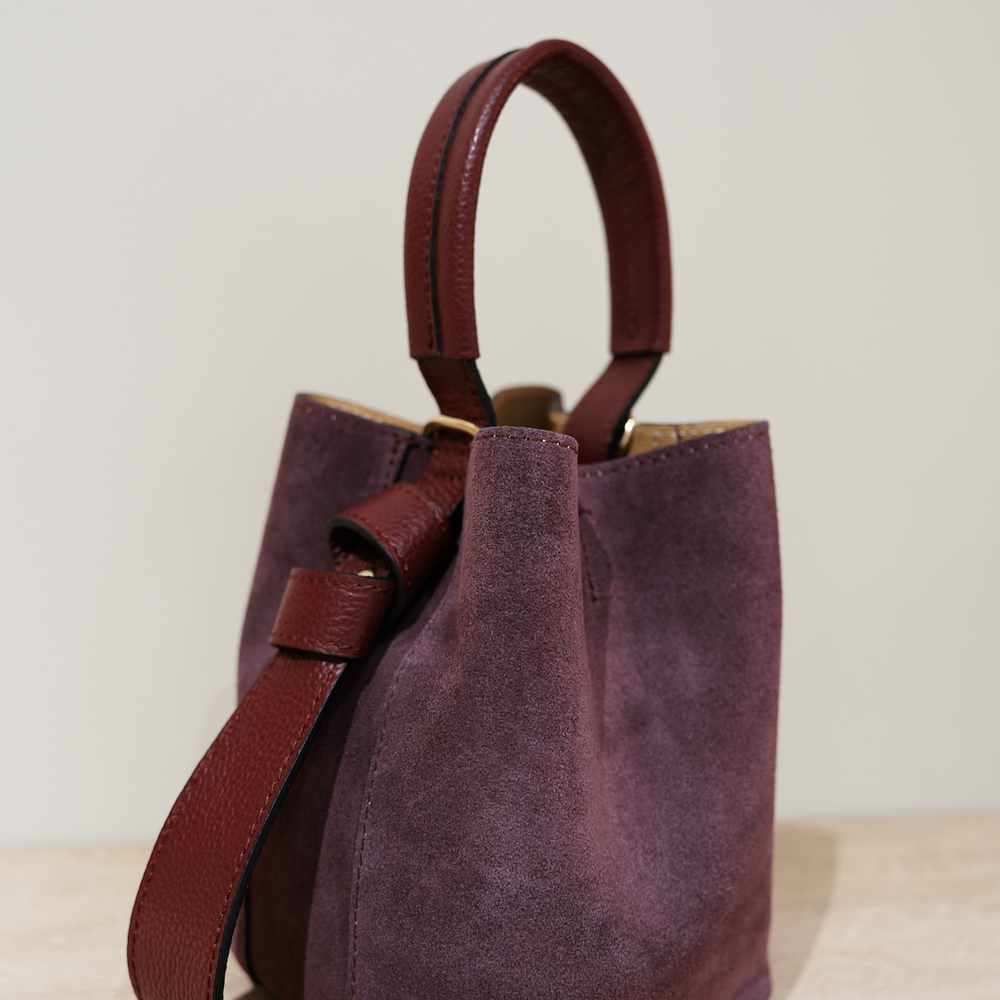 Bucketbag Semsket skinn Rich Plum