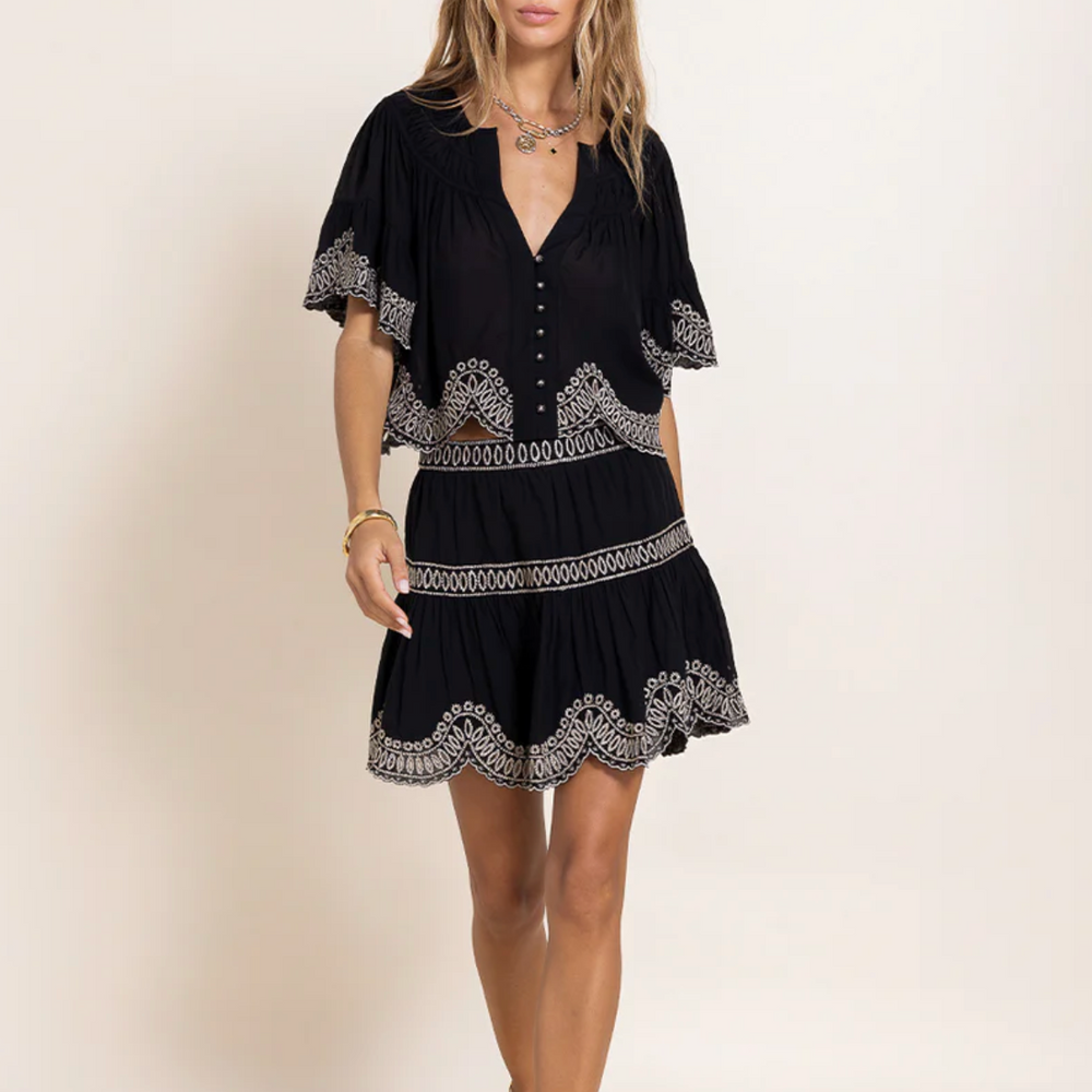 
                      
                        Aya Skirt Black
                      
                    