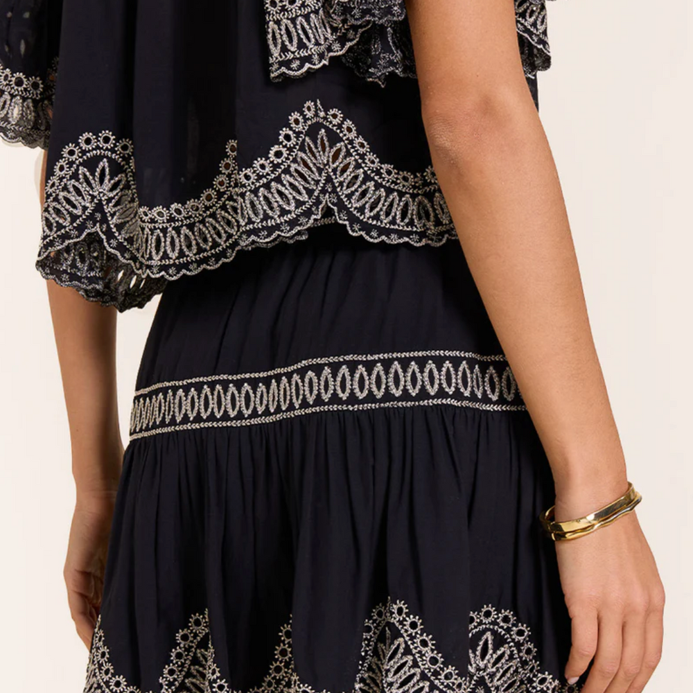 
                      
                        Aya Skirt Black
                      
                    