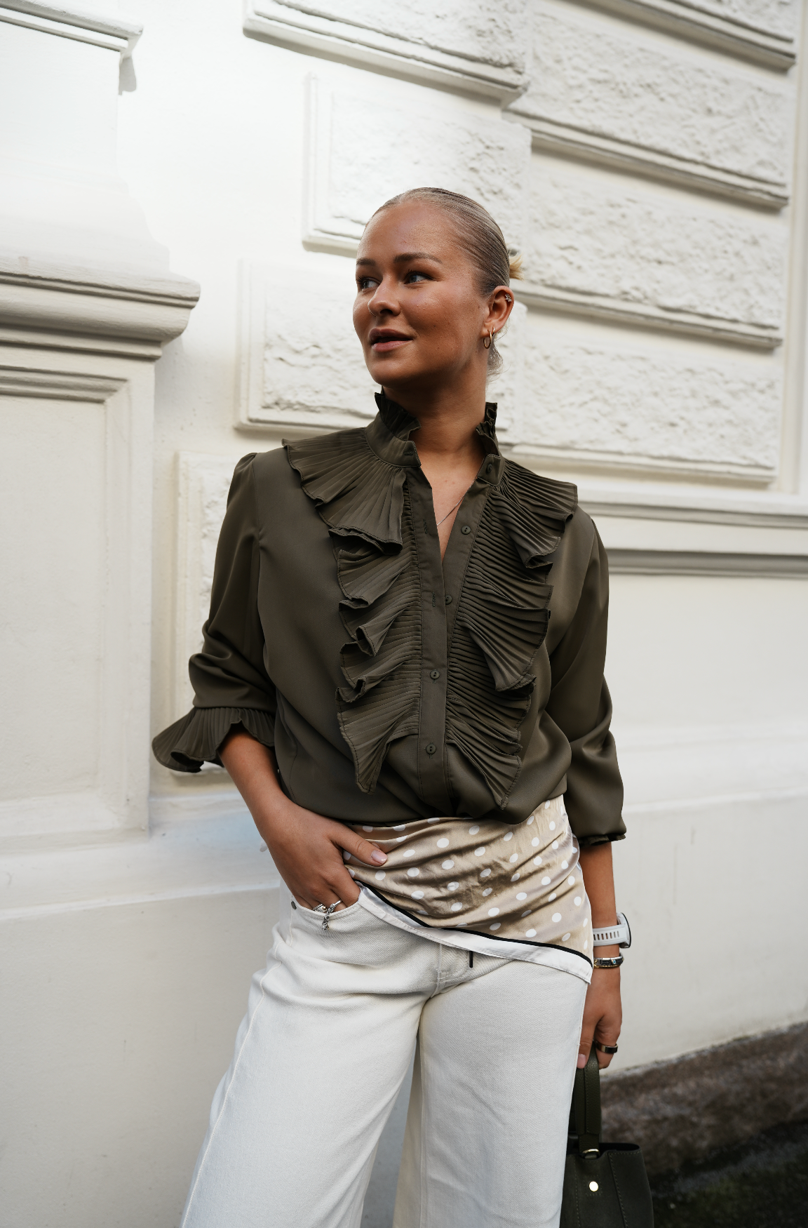 Natasja Bluse PREORDER Army