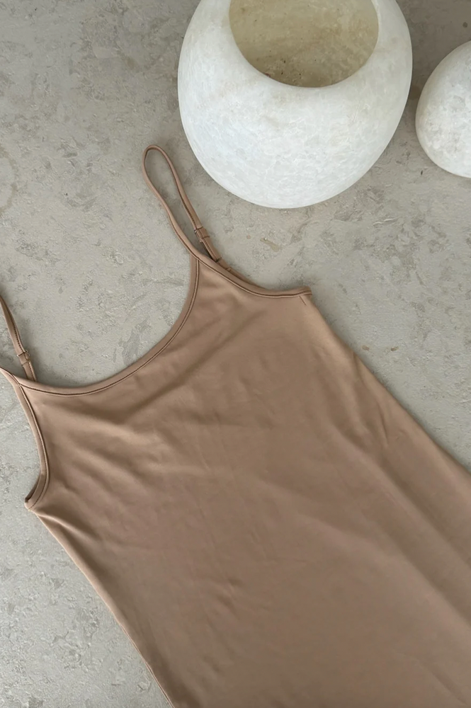 
                      
                        Emma Slip dress Beige
                      
                    