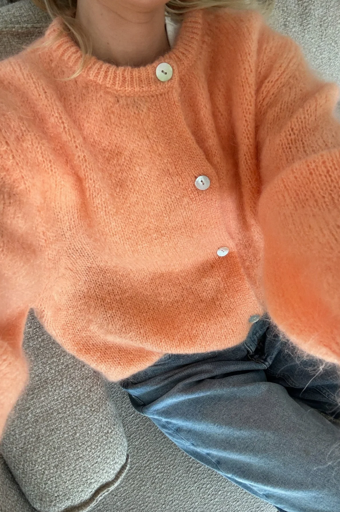 
                      
                        Ida Cardigan Orange
                      
                    