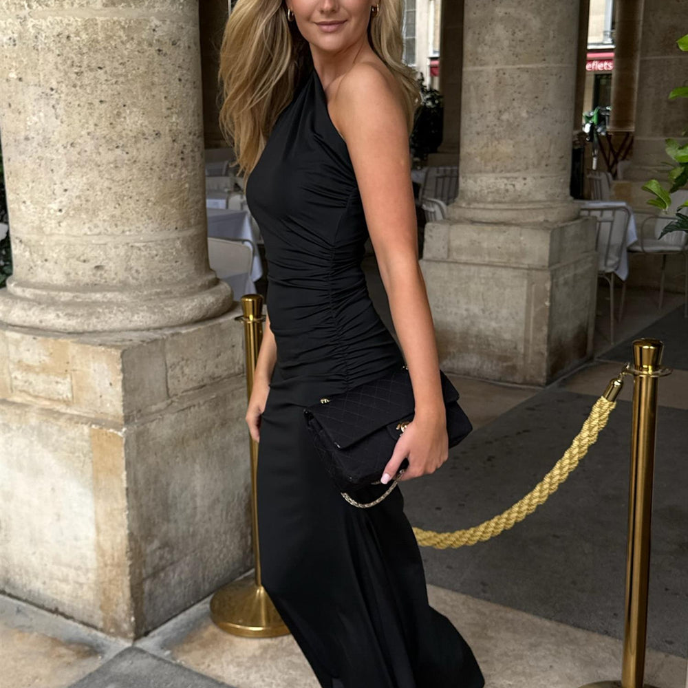 
                      
                        Andrea Maxi Dress PREORDER Black
                      
                    