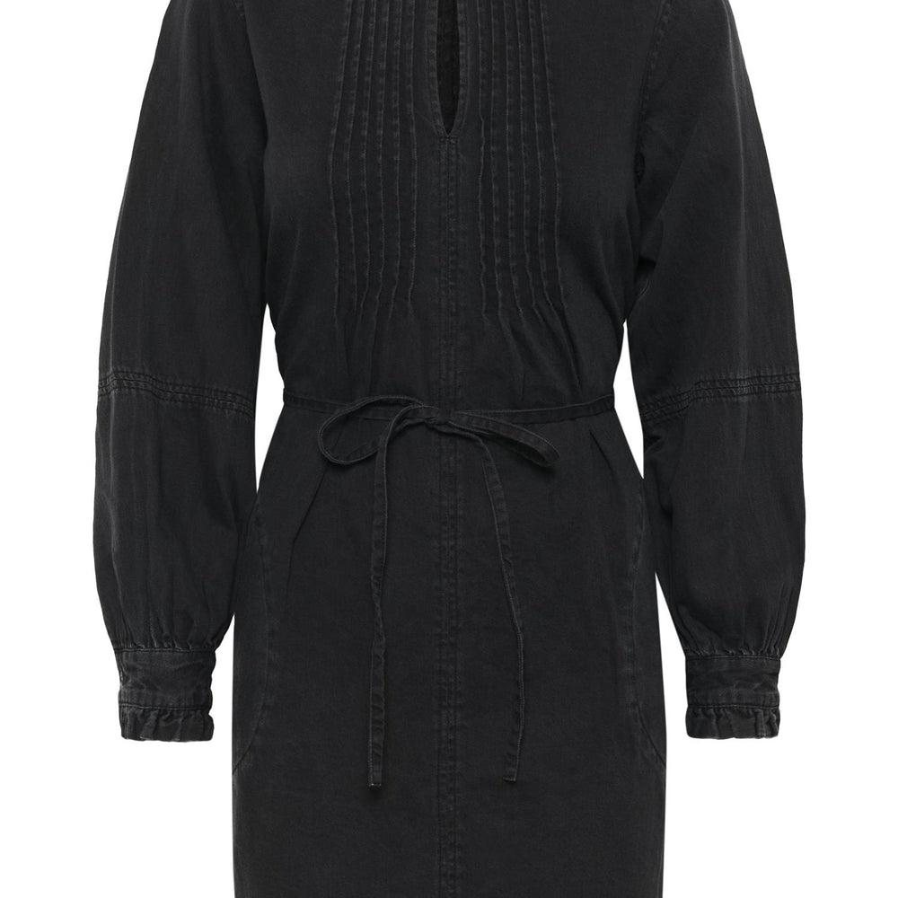
                      
                        Sarine Dress Washed Black
                      
                    
